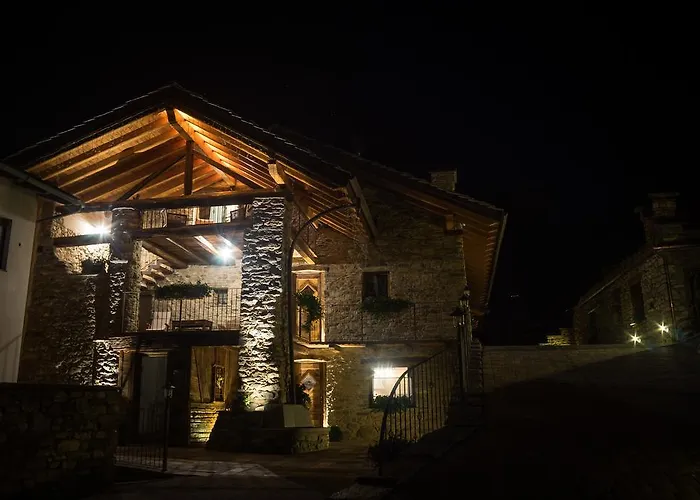 Apartamento Souvenir De Tsaneli Roisan