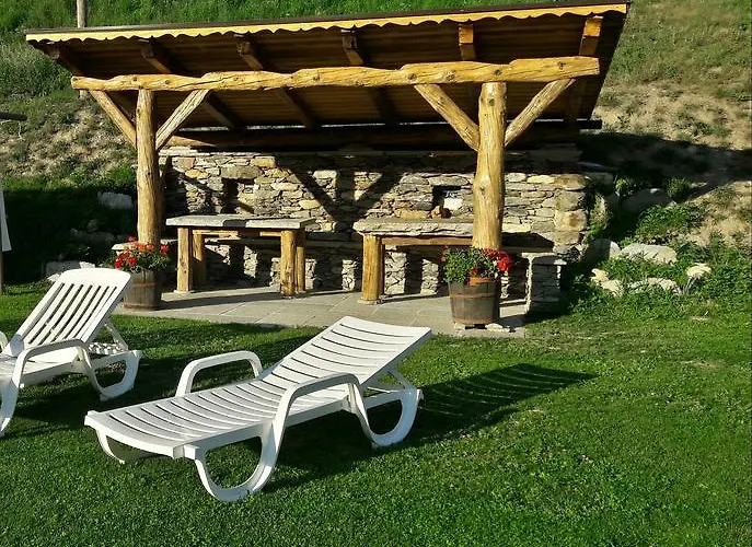 Souvenir De Tsaneli Roisan