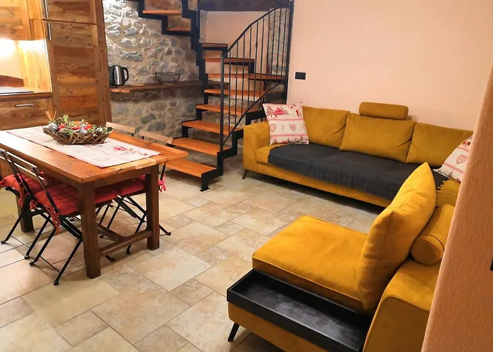 Apartament Souvenir De Tsaneli Roisan