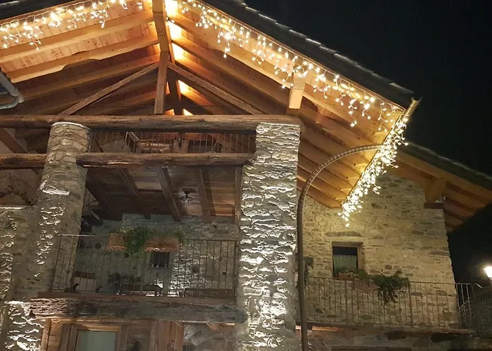 Souvenir De Tsaneli Apartment Roisan